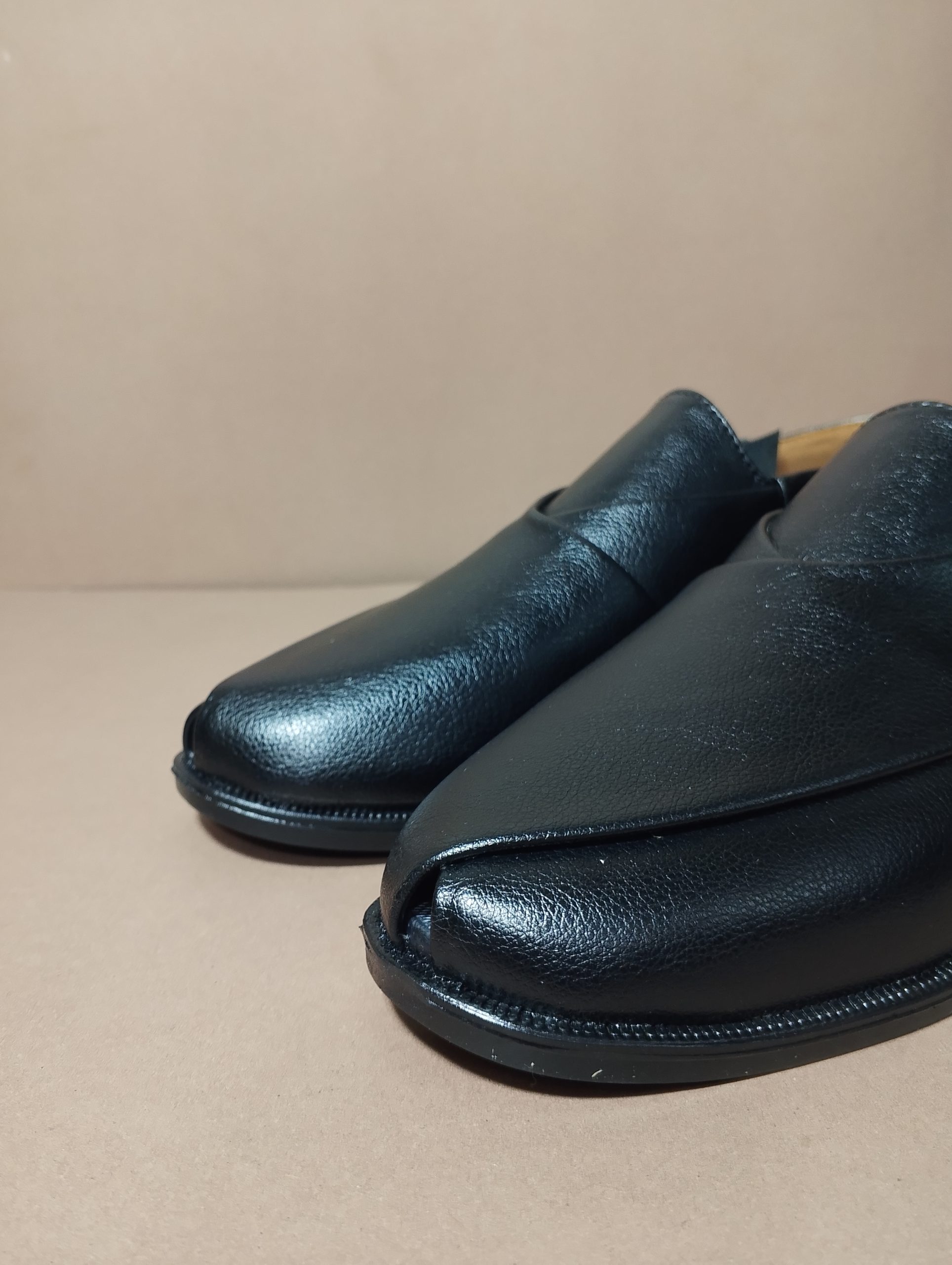 premium black rexine peshawari chappal – imported wax finish premium black rexine peshawari chappal – imported wax finish